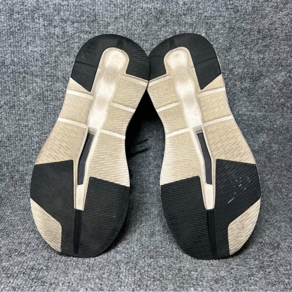 ON Women's Cloudeasy Running Sneaker Shoes Black/Rock 8.5 Medium US - Picture 4 of 7